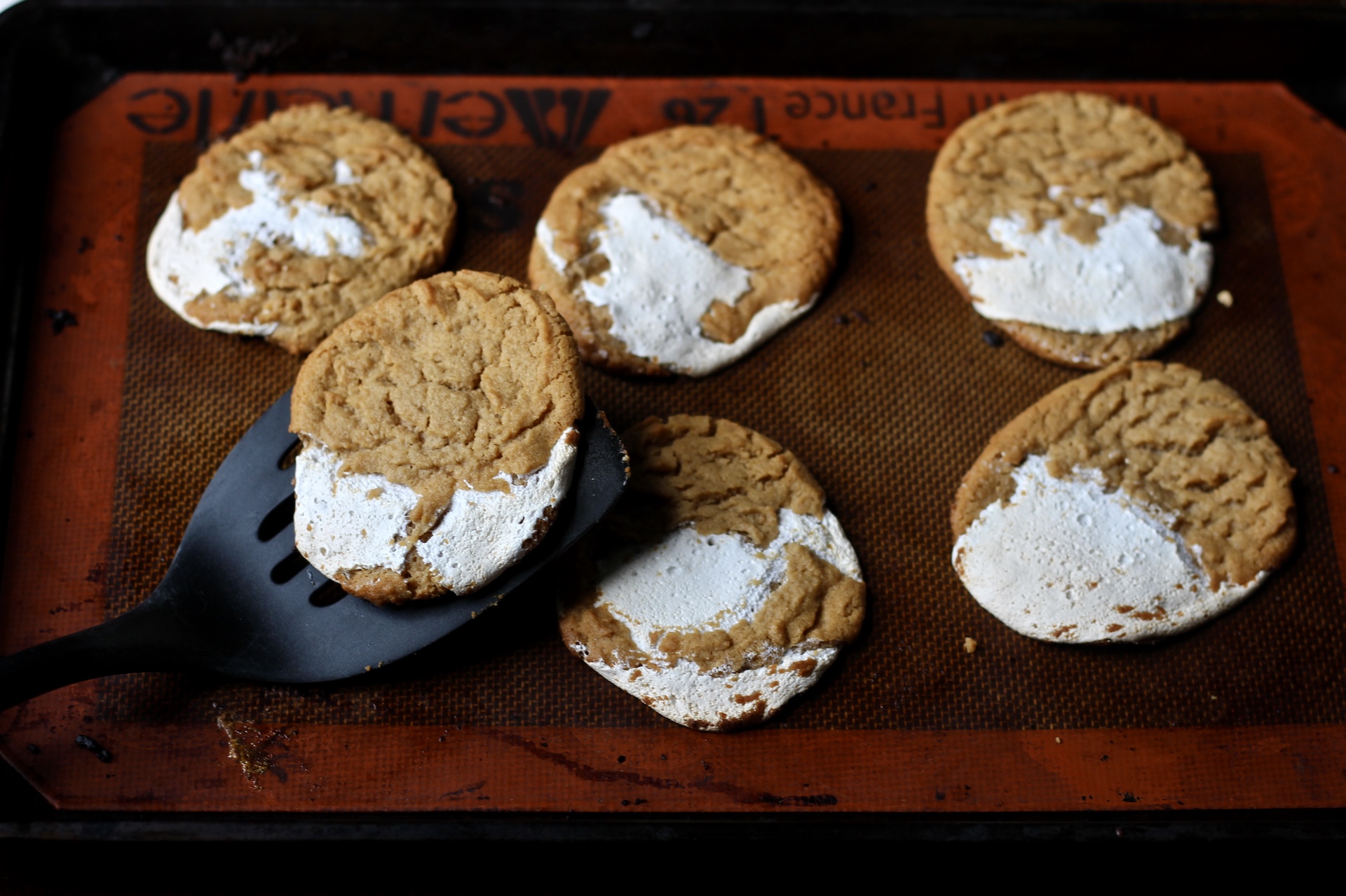 Fluffernutter cookies