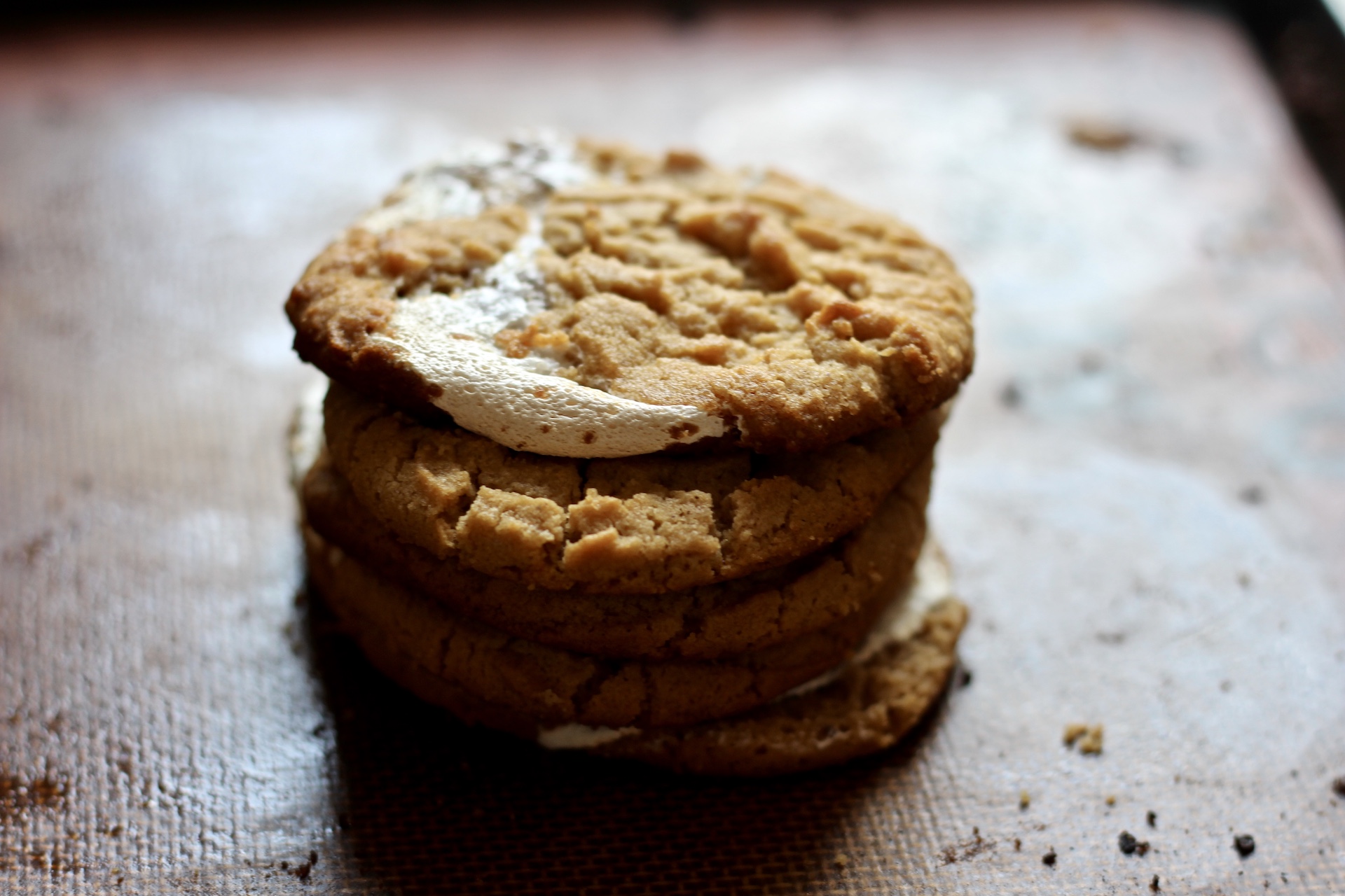 Fluffernutter cookies