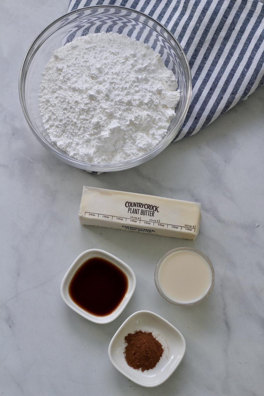 Ingredients for cinnamon frosting.