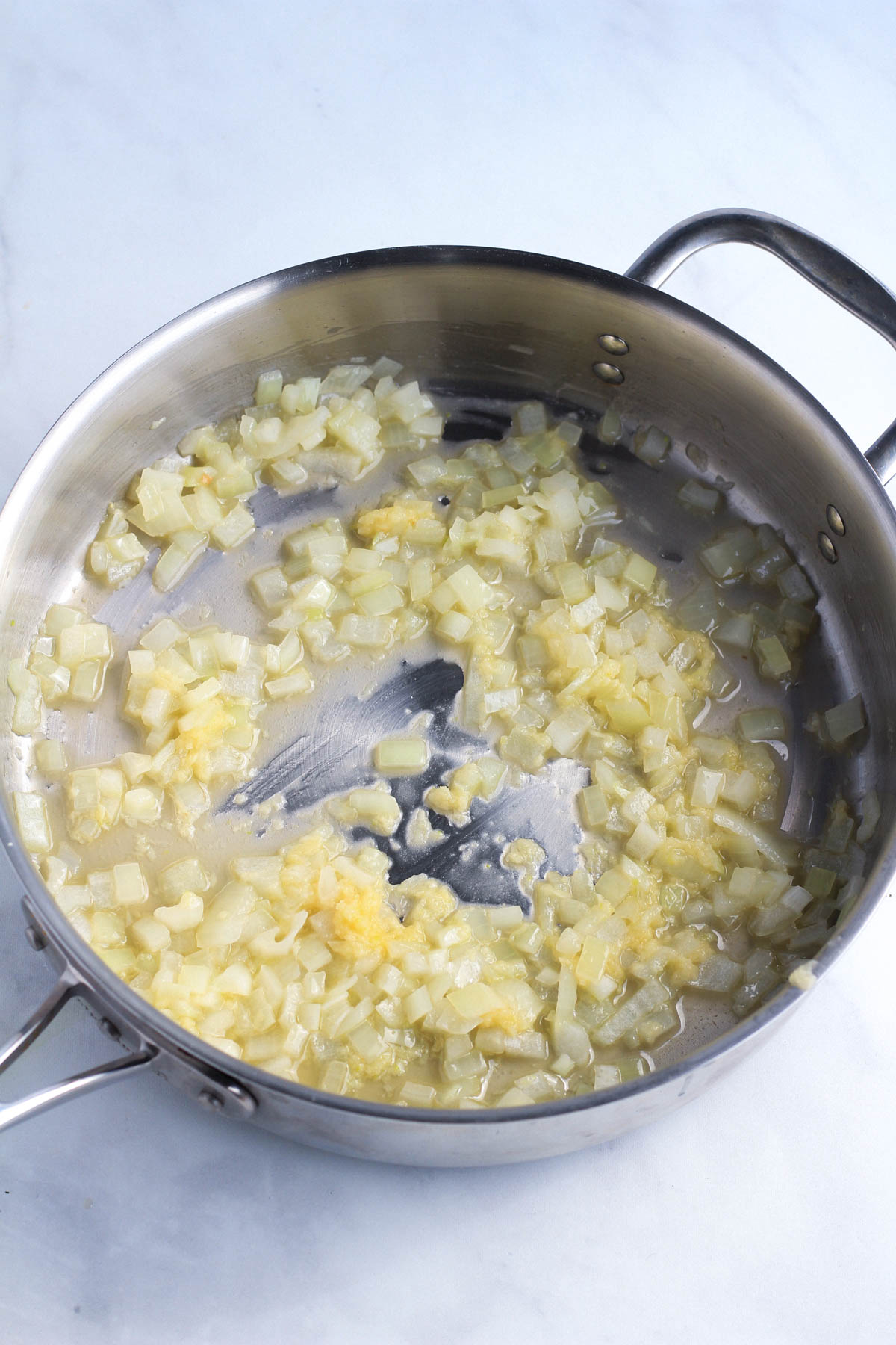 The base of the cream sauce cooking.