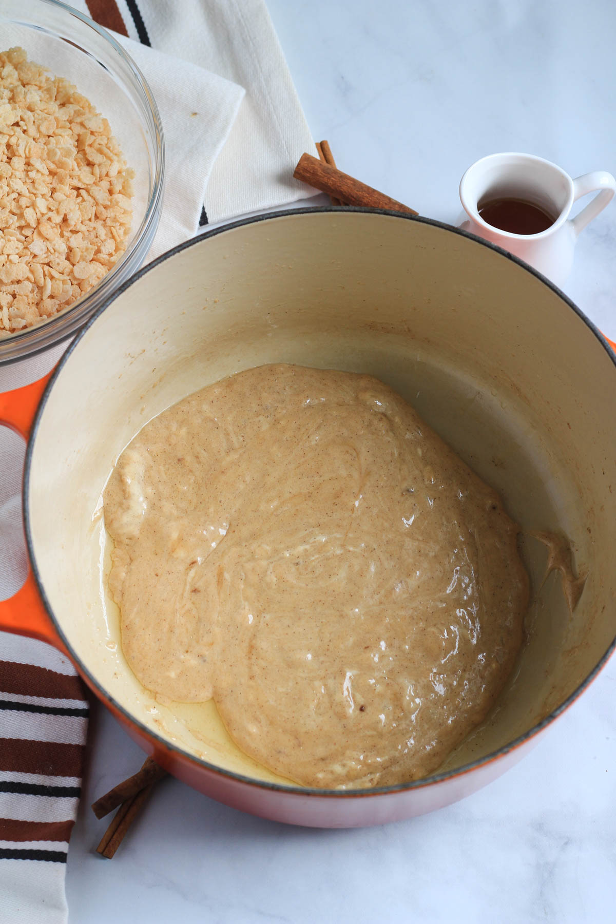 Melted maple marshmallows with vanilla and maple syrup.
