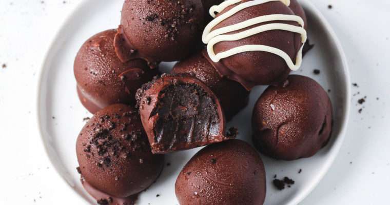 Vegan Oreo Truffle Balls