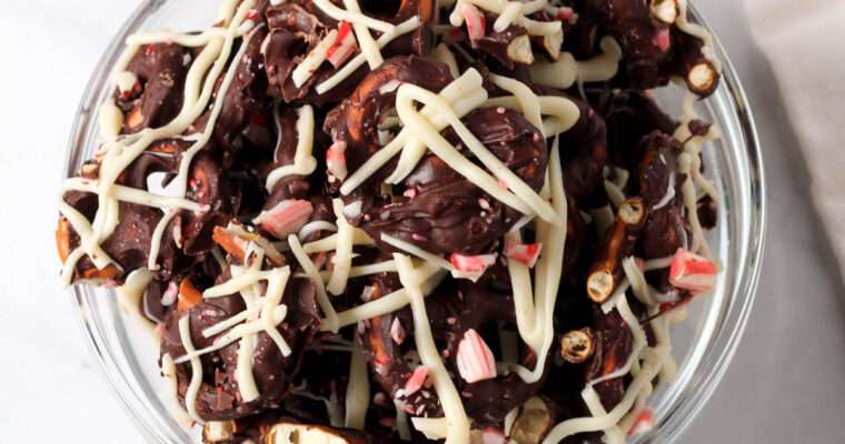 Peppermint Bark Pretzels