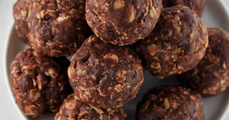 Chocolate Almond Lactation Bites