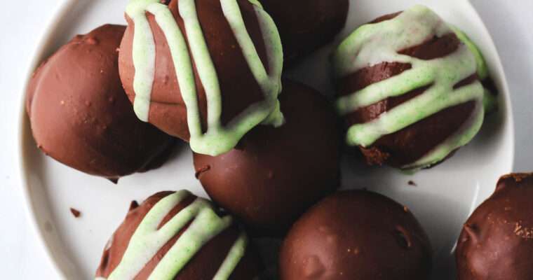 Vegan Irish Cream Oreo Truffles