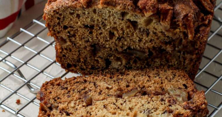 Cinnamon Apple Banana Bread