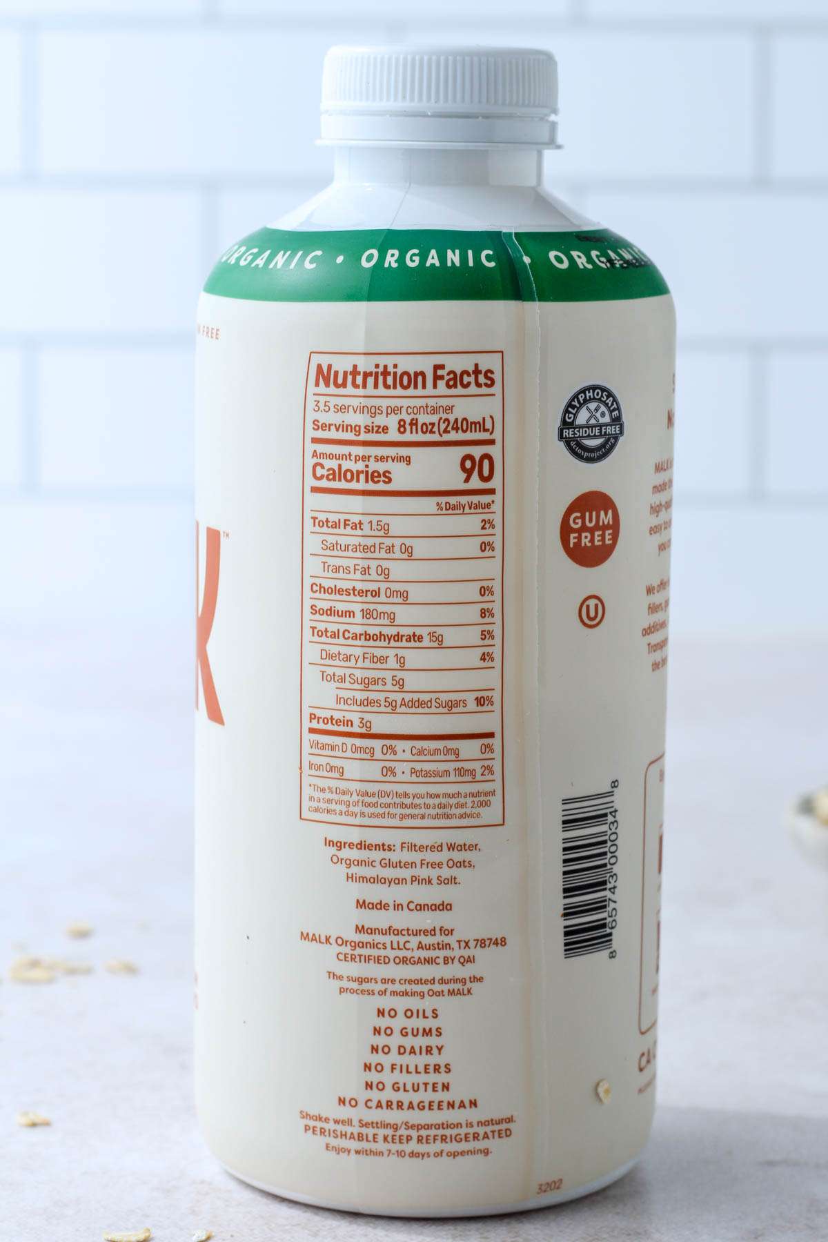 The nutritional information or Malk Organics Oat Milk.