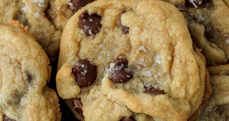 Coconut Oil Chocolate Chunk Cookies
