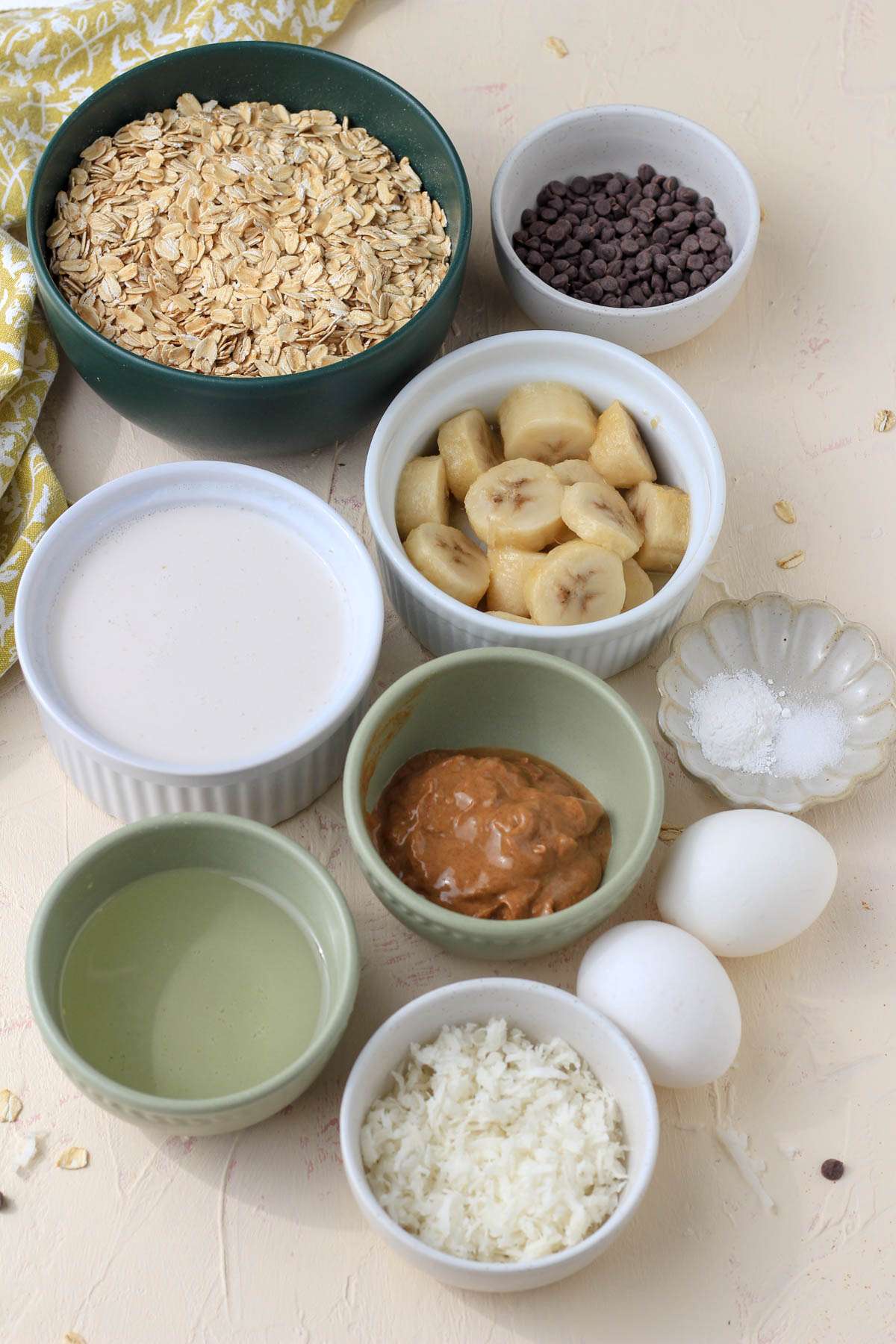 Ingredients for almond joy baked oatmeal bars.